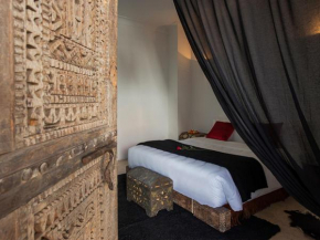 Room in Guest room - Suite Feria in luxurious Riad - Marrakech